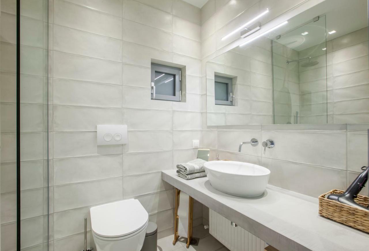 Alterra Vita City Apartment Thessaloníki Exteriör bild